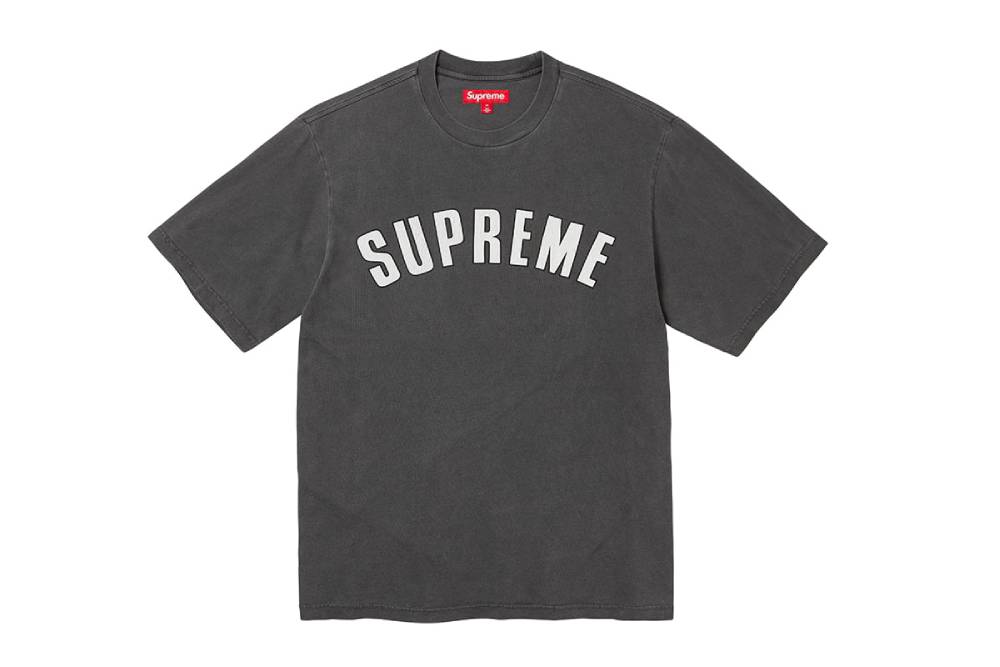 Футболки Supreme