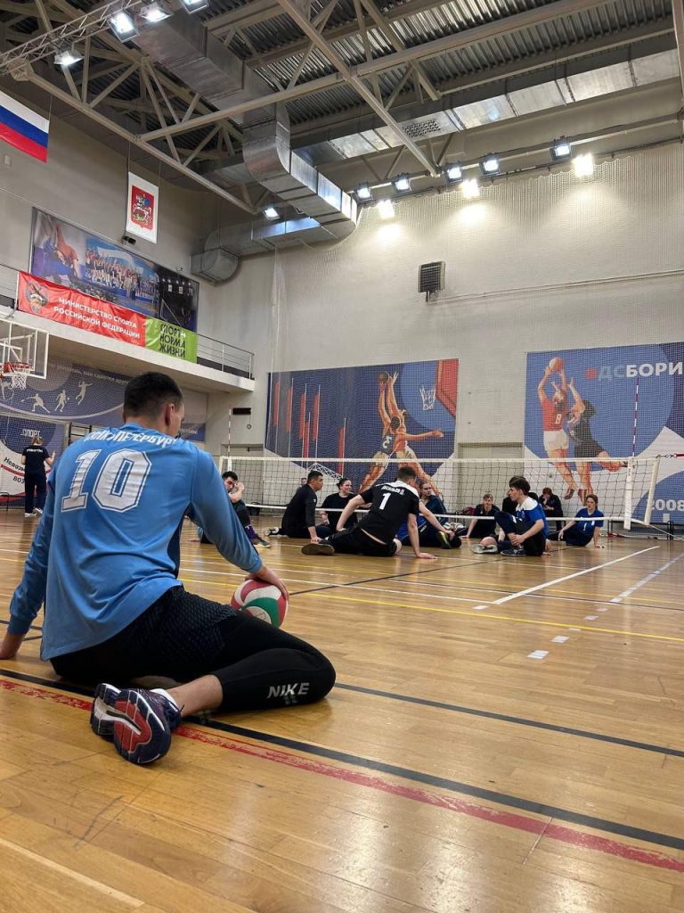 волейбол сидя