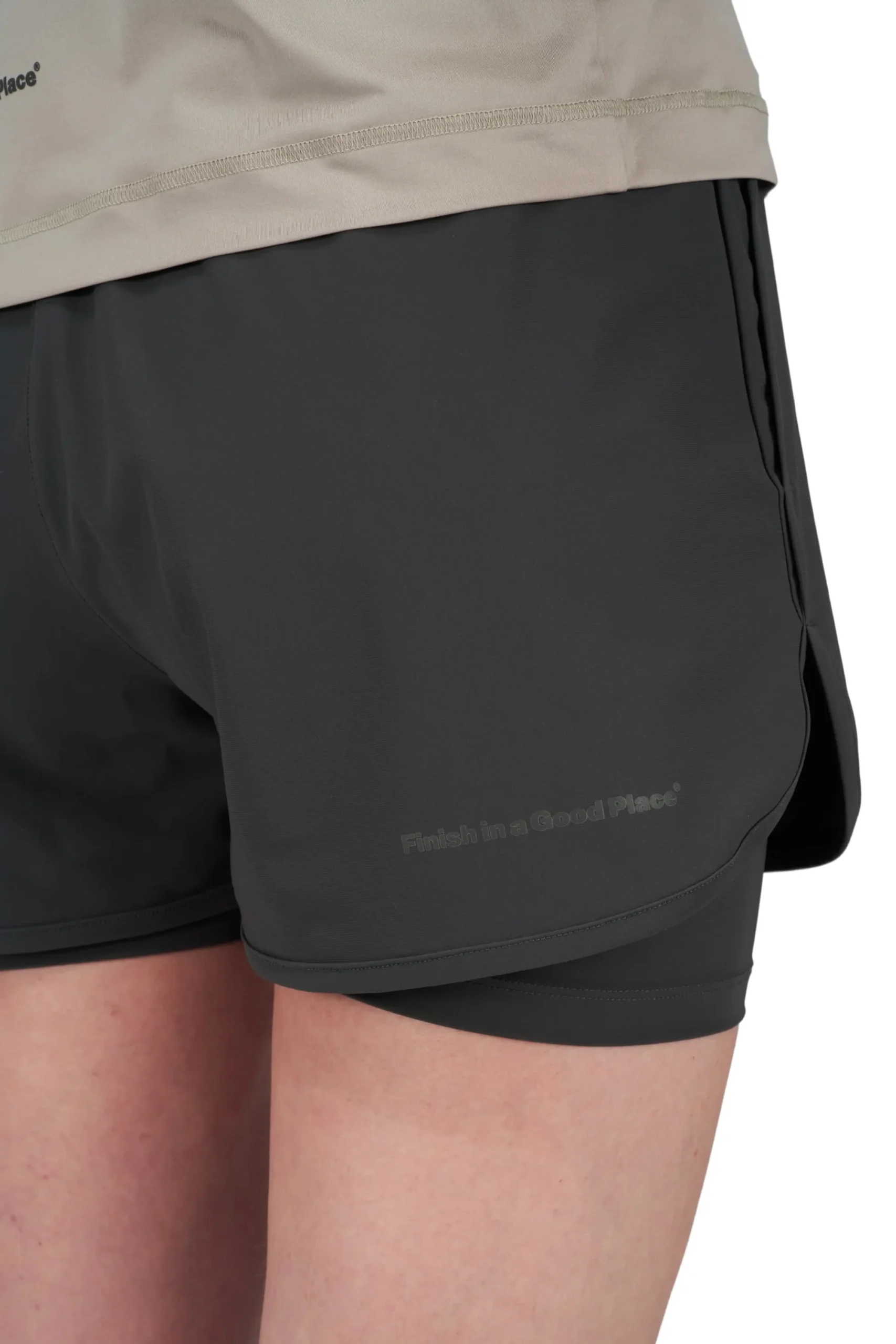 Шорты UNNA Flow Shorts 3" W Dark Grey