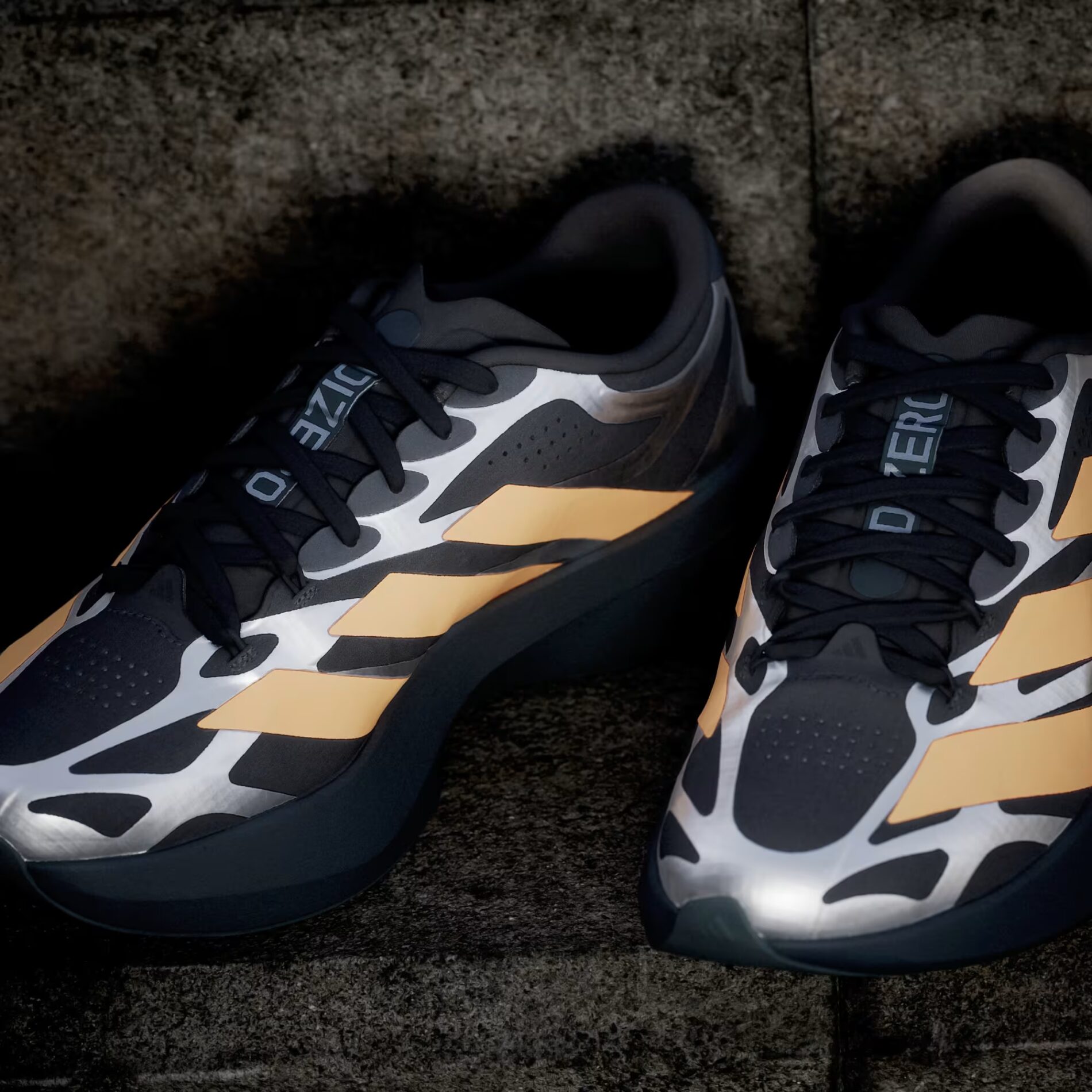 Беговые Кроссовки Adidas Adizero Evo SL EXO 'Carbon / Lucid Orange / Silver Metallic'